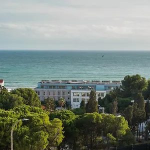 Ocean View - Pool And Sea View & Center , Albufeira Portugal